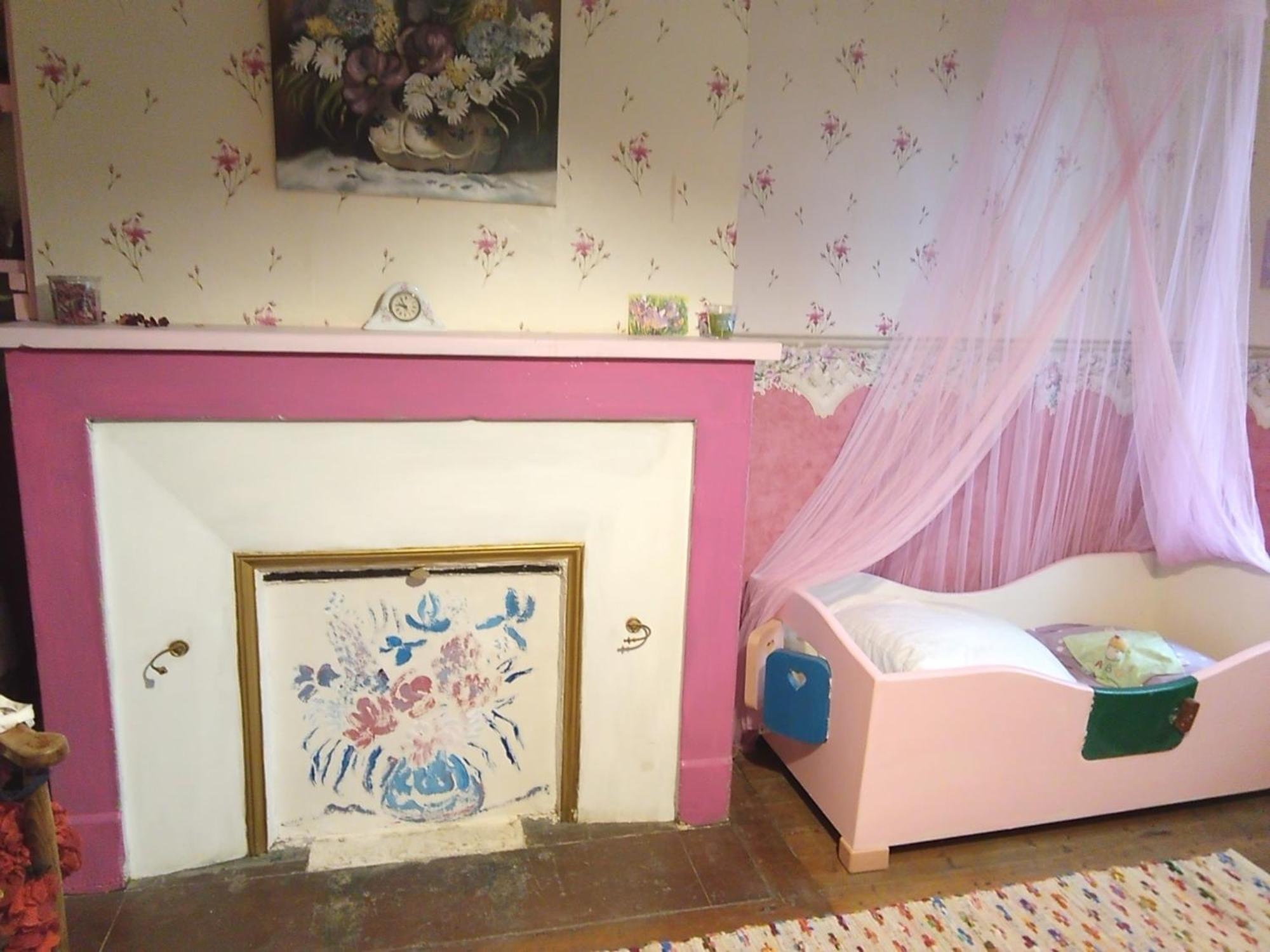La Grille Fleurie, Chambres D'Hote Chez L'Habitant Arthonnay Екстериор снимка